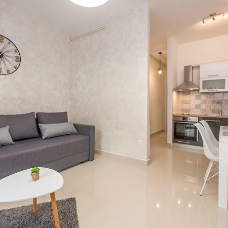 Apartments Kekel ビオグラード・ナ・モル エクステリア 写真