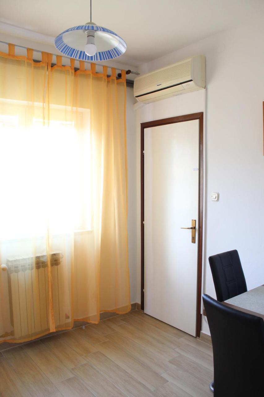 Apartments Kekel ビオグラード・ナ・モル エクステリア 写真